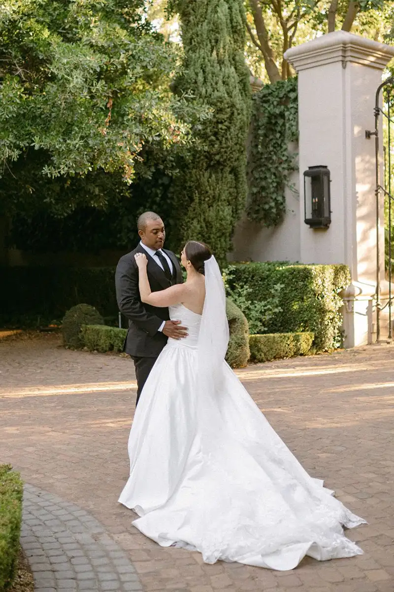 Timeless wedding - Sandstone House - Stephanie and Blaine Ceremony3