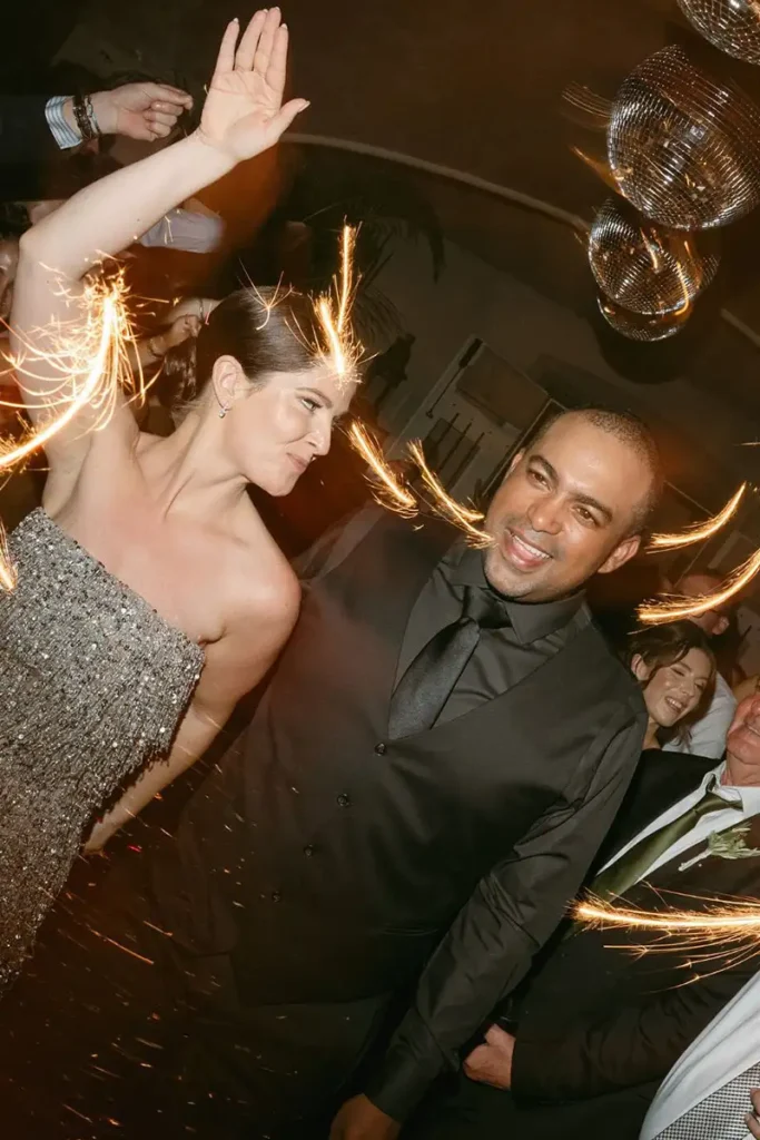Timeless wedding - Sandstone House - Stephanie and Blaine Party